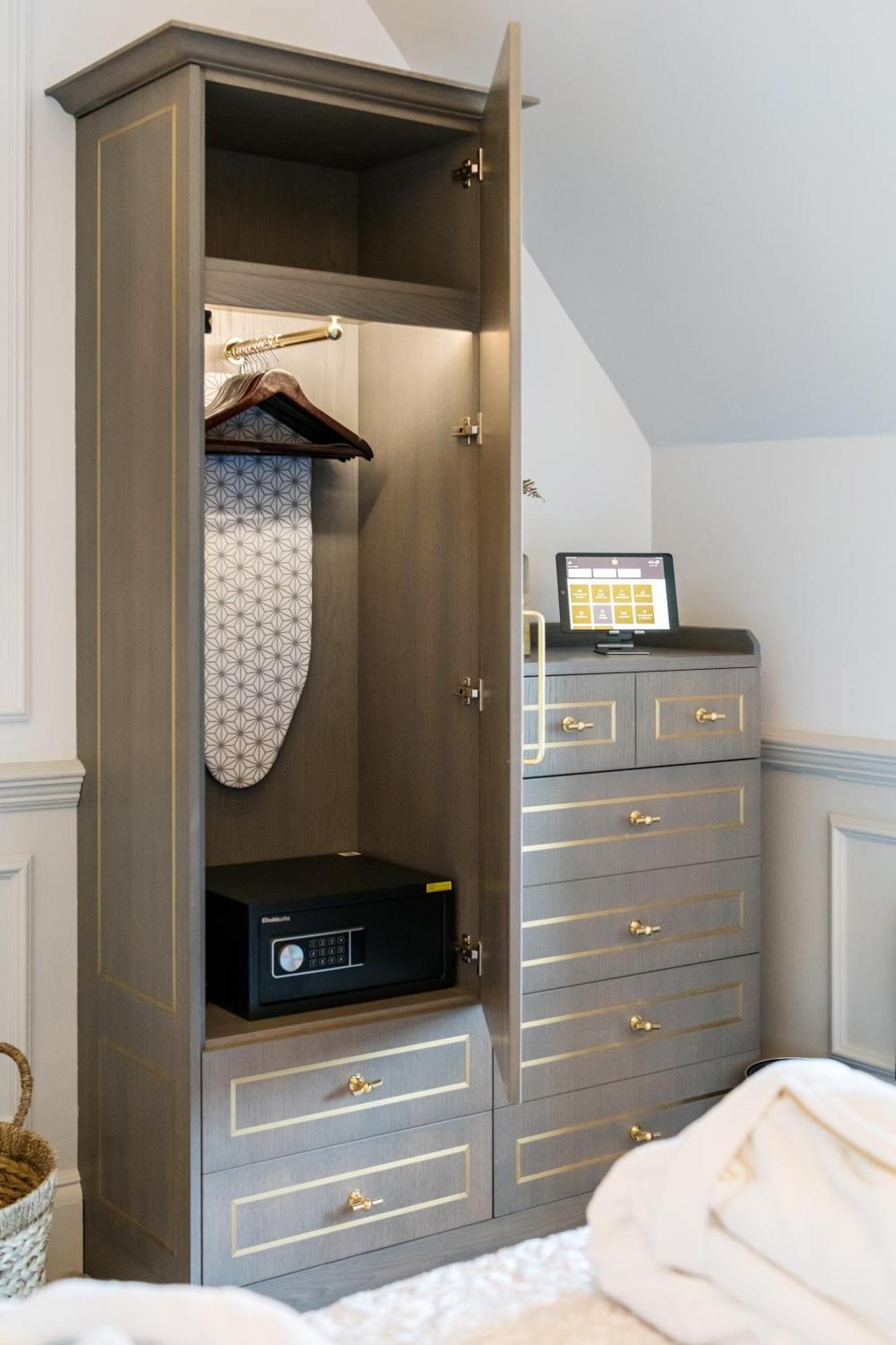 Righ Residences - George Street Edinburgh Ngoại thất bức ảnh