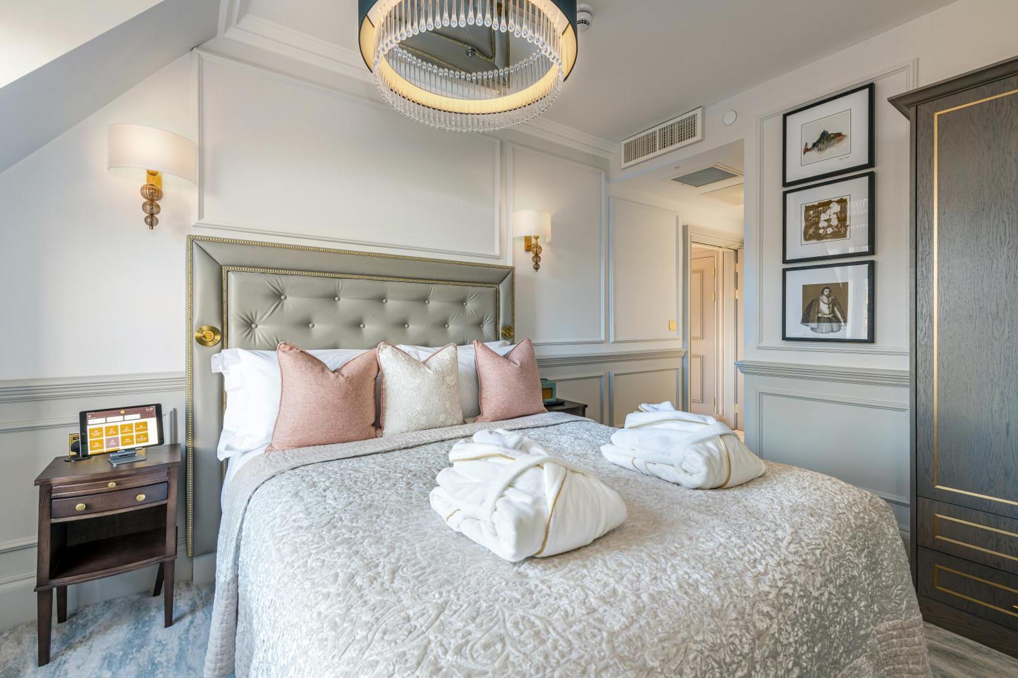 Righ Residences - George Street Edinburgh Ngoại thất bức ảnh