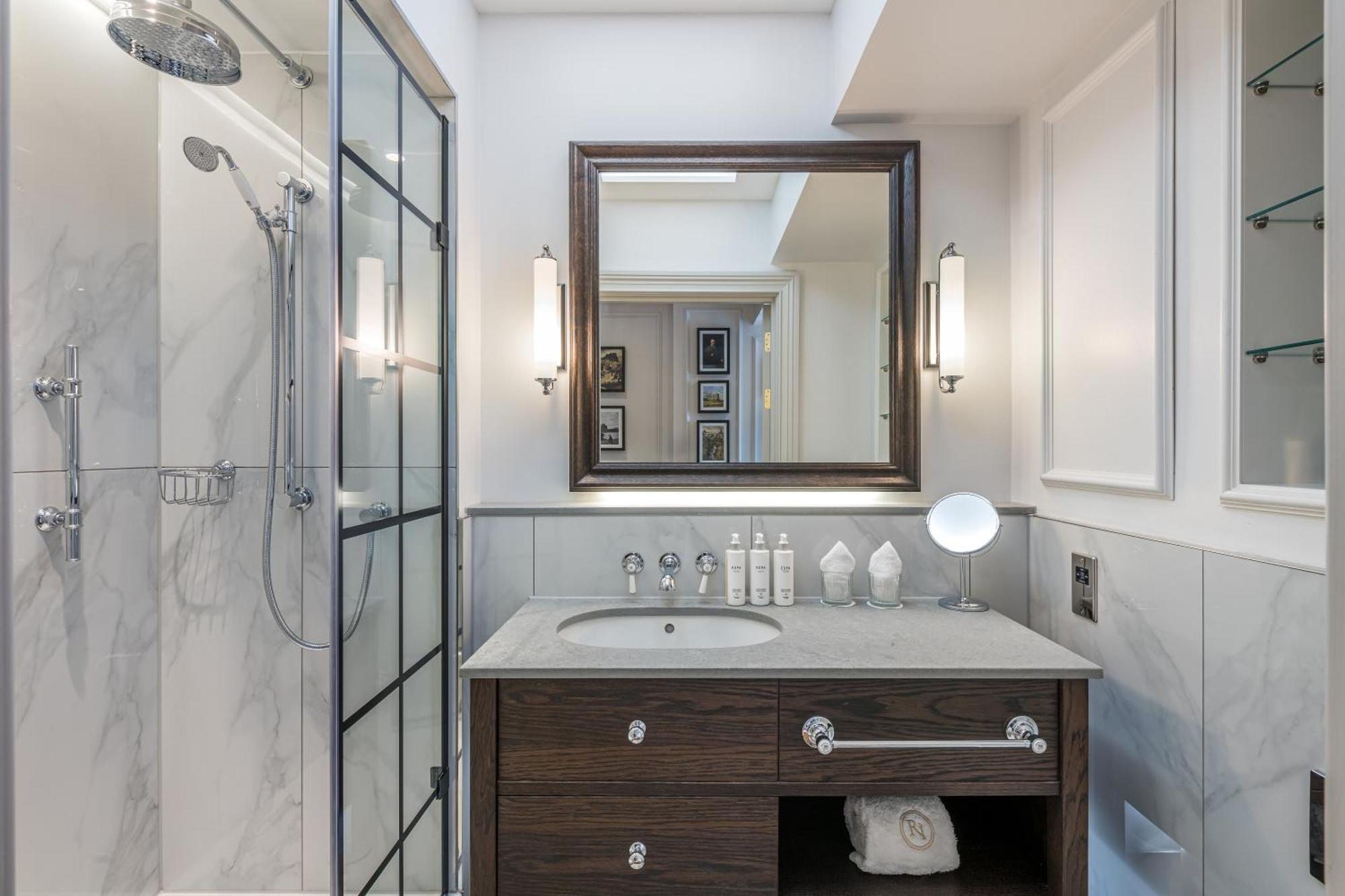 Righ Residences - George Street Edinburgh Ngoại thất bức ảnh