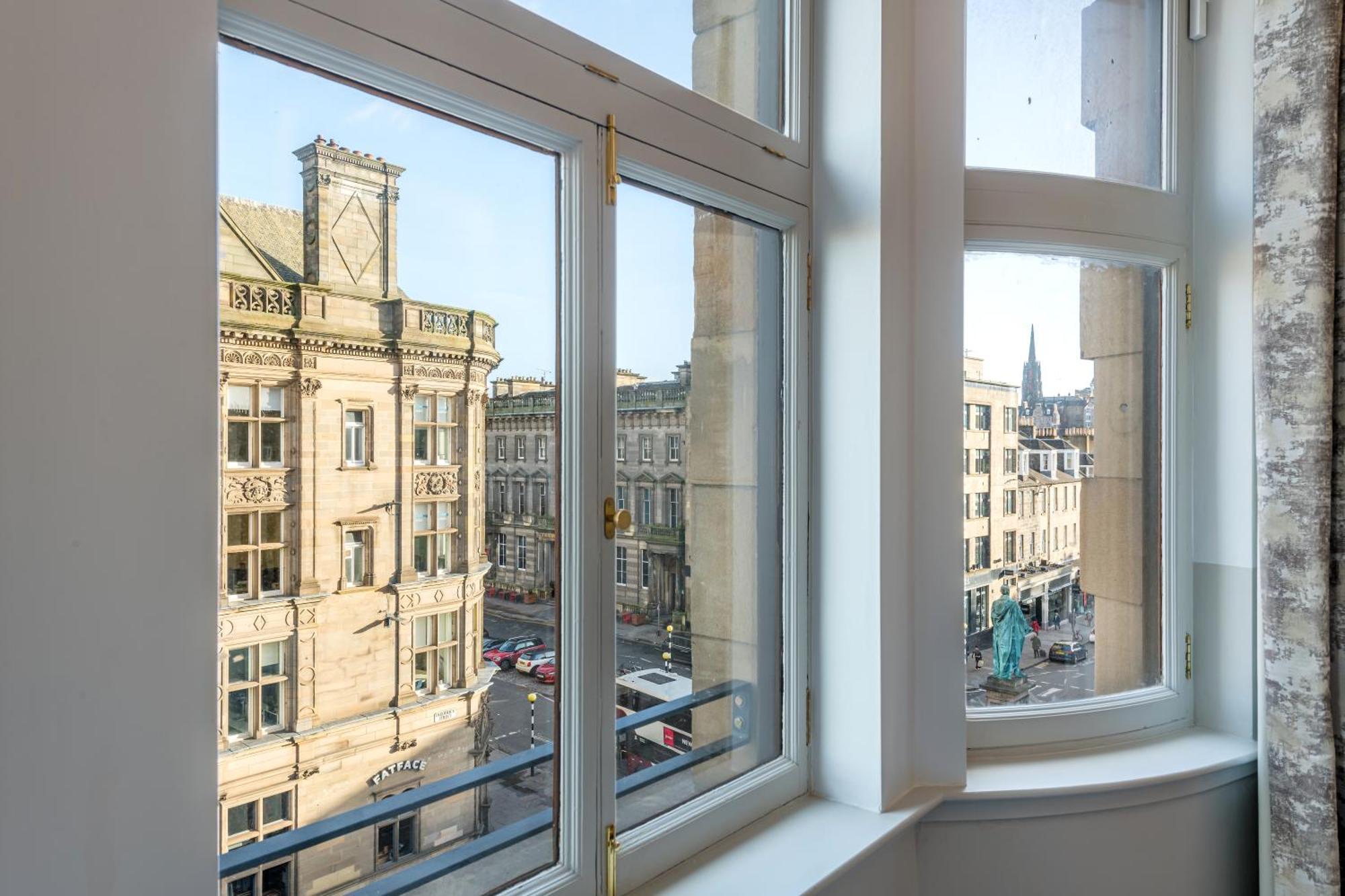 Righ Residences - George Street Edinburgh Ngoại thất bức ảnh