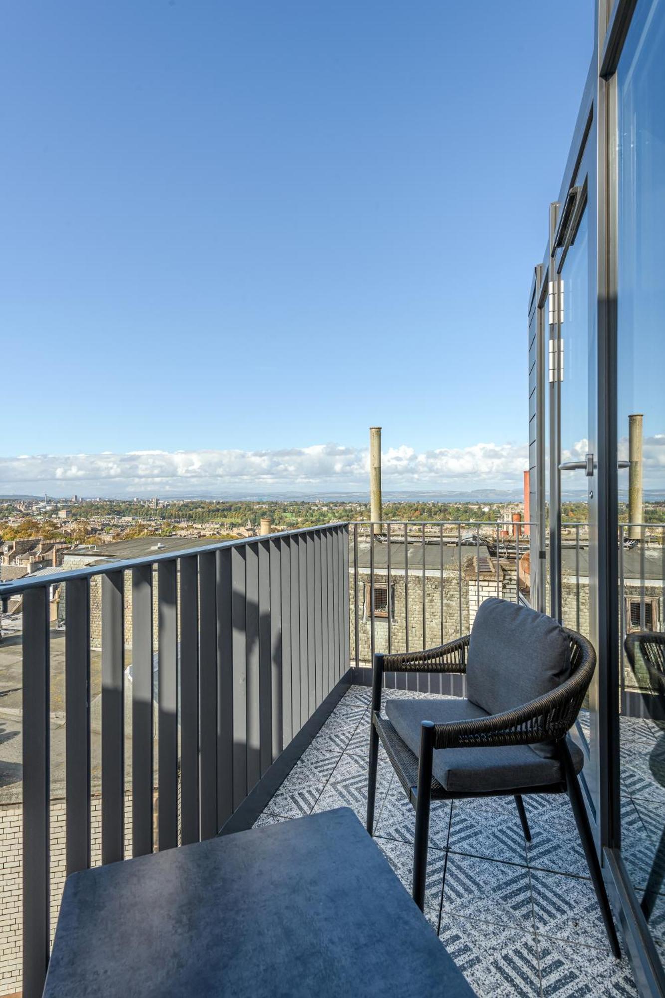 Righ Residences - George Street Edinburgh Ngoại thất bức ảnh